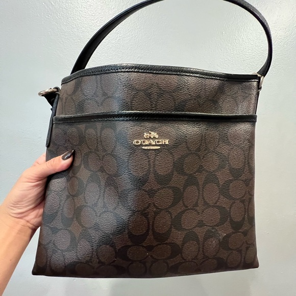 Coach Dark Brown Signature Shoulder Bag - Picture 1 of 4